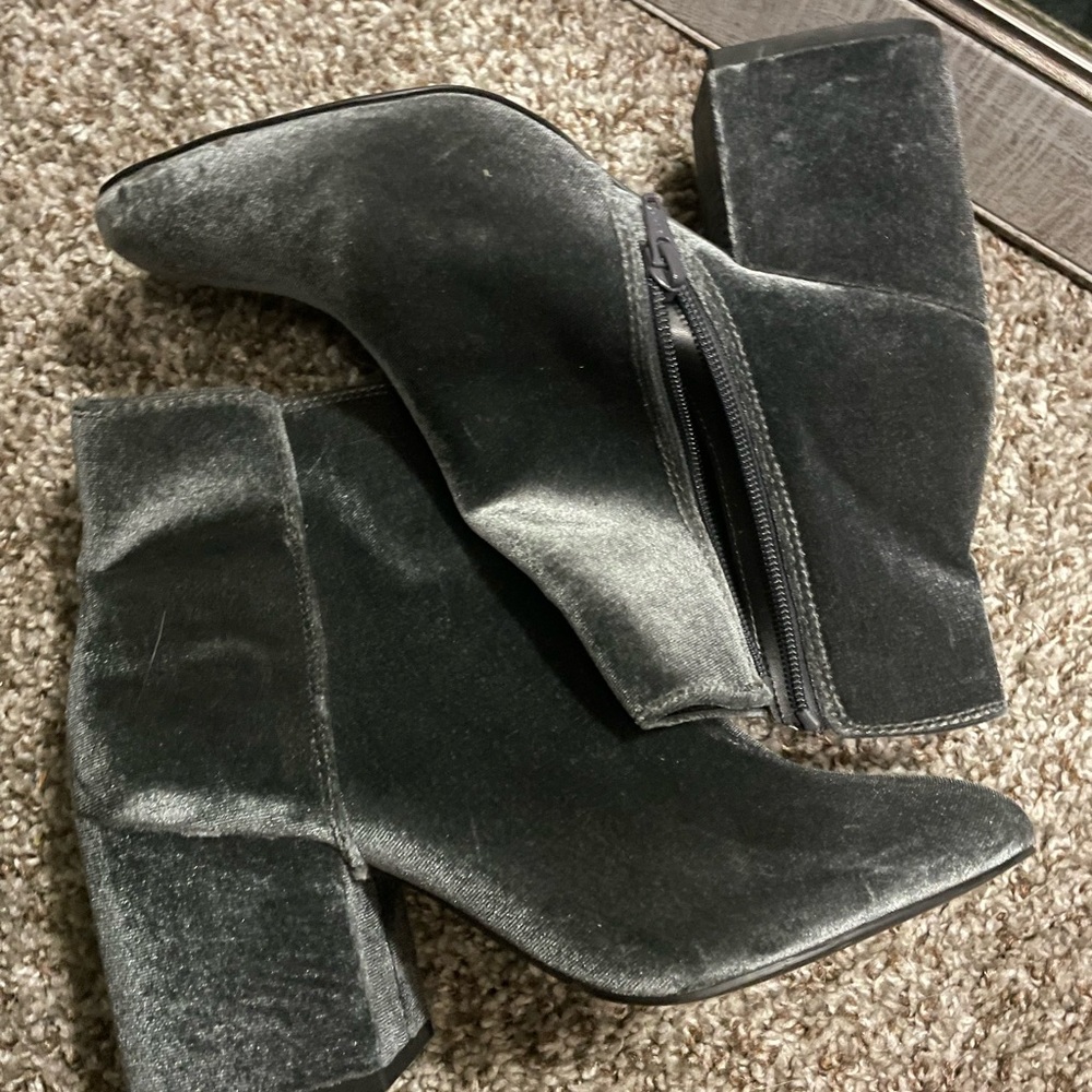 Silver/Grey Aldo ankle booties